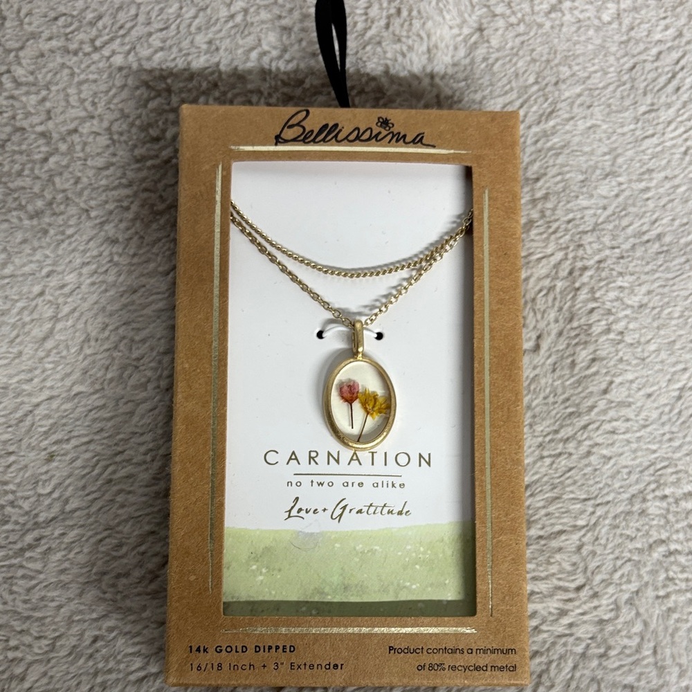 Bellissima Gold Carnation Pendant Necklace